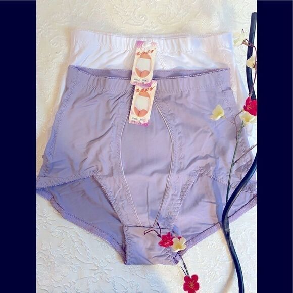💥Lacy assorted embroidery design print panties - Picture 1 of 15